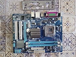 Gigabyte GA-G41MT-S2PT DDR3 LGA775 Anakart