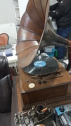 Gramofon yeni yapım bilutut özellikli şarzlı şarzı 