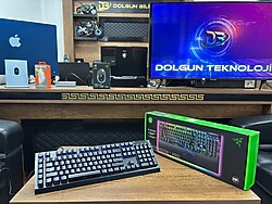 Razer Blackwidow V4 Pro İngilizce Oyuncu Klavyesi (İKİNCİ EL)