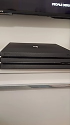 PlayStation 4 PRO 1TB 2 KOLLU CD OYUN HEDİYE