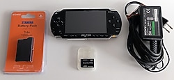 PSP 1004,4GB,FW Lİ,10 OYUN,ORJ.ŞARJ CİHAZI,SIFIR BATARYA