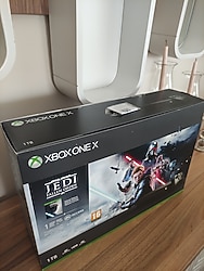 xbox one x + 2 kol
