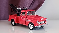 Chevy 3100 Stepside Hediyelik Oyuncak Kurtarıcı 1:32 Kinsmart