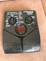 Zoom 505 II Guitar - Efsane Multi-Efekt Prosesör (Temiz)