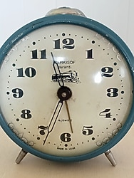 ​Lokomotif Desenli Eski Dönem Serkisof Garanti Çalar Saat