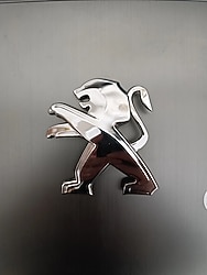 peugeot 208 orjinal amblem