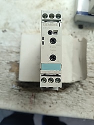 SİMENS ZAMAN ROLESİ (STOK 1 AD.)