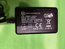 5590 18.0V 1.0A LEADER ADAPTÖR 1100 TL.5590