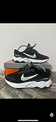 Nike spor ayakkabı