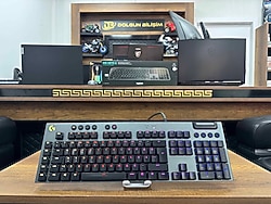 Logitech G G815 Tactile Lightsync RGB Kablolu Mekanik Oyuncu Klavyesi (İKİNCİ EL)