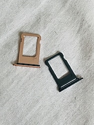 iPhone 8 Plus sım kart tepsisi