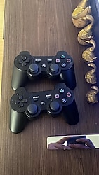 Playstation 3 temiz cihaz iki tane kol oyunlar var