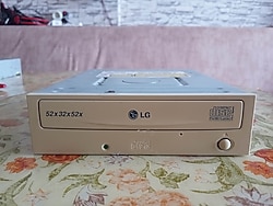 Retro LG Pata CD-Rom (GCE-8526B)