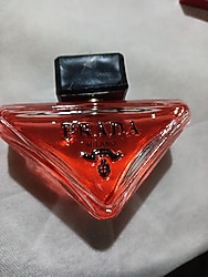 Prada Paradoxe