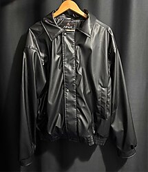 Vintage ARWA deri görünümlü bomber ceket – tam bir 90’lar-2000’ler ikonik parça!