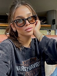 Rayban wayfarer güneş gözlüğü