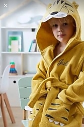 çocuk bebek bornozu aslanlı