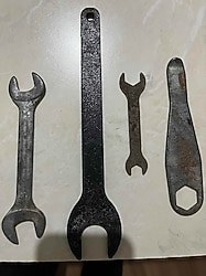 4 adet farklı anahtar takım