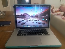 Apple MacBook Pro 2011