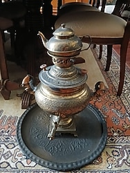 SEMAVER BAKIR ALT SİNİSİ İLE BİRLİKTE. ENDER PARÇA ÇAYDANLIĞI ORJİNAL FAKAT MUSLUK TAKILMASI LAZIM