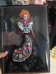 Barbie Dia de Muertos Bebeği HRM72