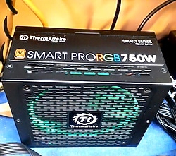 THERMALTAKE SMART PRO RGB 80PLUS BRONZE 750W POWER SUPPLY-PSU-GÜÇ KAYNAĞI (30)-(ÜCRETSİZ KARGO)