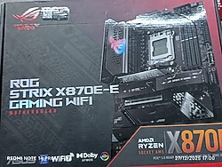 Asus ROG Strix X870E-E Gaming Wi-Fi AMD AM5 DDR5 ATX Anakart