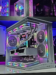 Ryzen 7 7800X3D - RX 9070 XT 16GB - 32GB RAM - 2TB M.2 SSD