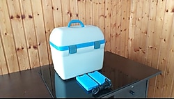 18 litre oto buzdolabı,12 volt araç Çakmaklık girişi ile çalışır