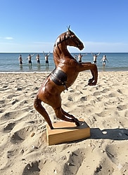 40 YILLIK NADİRLİK, EL YAPIMI DERİ SANATININ ŞAHESERİ