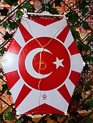 Büyük Boy Uçurtma