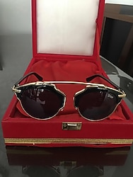 Dior kadın güneş gözlüğü.…