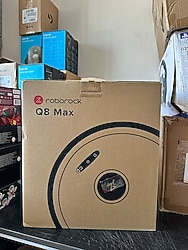 Roborock Q8 Max Siyah Akıllı Robot Süpürge