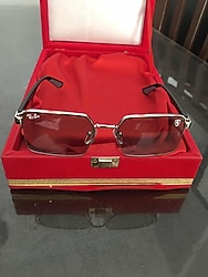 Ray Ban Ferrari erkek güneş gözlüğü...