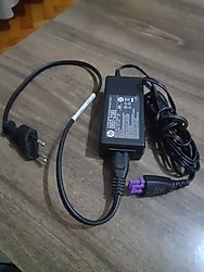 2.El orijinal HP 0957-2385 +22V 455mA yazıcı Adaptör şarjı..Resimdeki gibidir bakarak görerek inceleyip öyle alınız