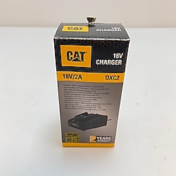Kutulu Cat DXC2 18 V 2 Ah Li-ion Şarj Cihazı