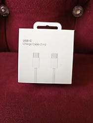 Apple type-c şarj kablosu