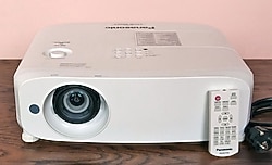 Panasonic PT-VZ570 PROJEKSİYON CİHAZI