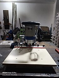 Özçelik tas menteşe yeri açma makinesi