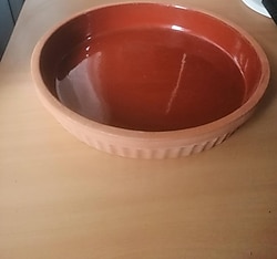 TOPRAK GÜVEÇ FIRIN TEPSİSİ 31 CM İÇİ SIRLI