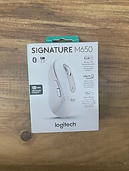 Logitech Signature M650 Küçük ve Orta Boy Sağ El Için Sessiz Kablosuz Mouse - Beyaz