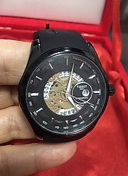 Tissot erkek kol saati...