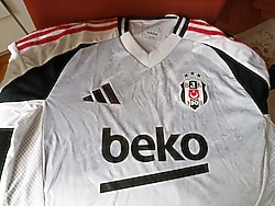 Beşiktaş forması
