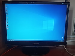 Samsung 22'' Monitör ( 2233BW )