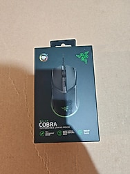 Razer cobra kablolu oyuncu mouse. sıfır kapalı kutu orjinal üründür. kutusu hiç açılmamıştır. faturalı ve garantilidir