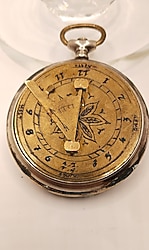 SAAT, GÜNEŞ SAATİ OLDUKÇA YAŞLI ORJİNAL GÜNEŞ SAATİ 63