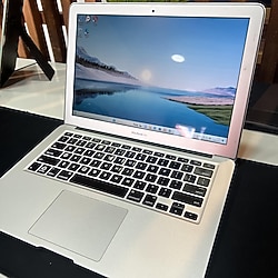 MacBook Air 13" i5 1.40ghz 256gb Tablet Bilgisayar