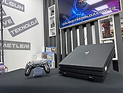 PlayStation 4 Pro 1TB Tek Kol CD Rom Bozuk (İKİNCİ EL)