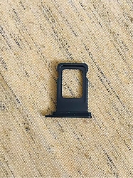 iPhone 11 Sim kart tepsisi