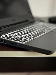 4060 - i7 Acer Nitro AN515 Yükseltilmiş Model 32GB ddr5 + 2TB m2